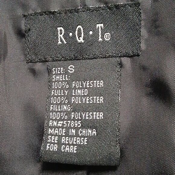 R.Q.T.  light weight Chinese folding fan print quilted jacket Sz S EUC - Picture 7 of 7